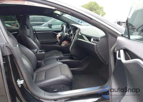 2018 Tesla Model S 100D/75D/P100D из США, поврежденный, VIN 5YJSA1E24JF248888